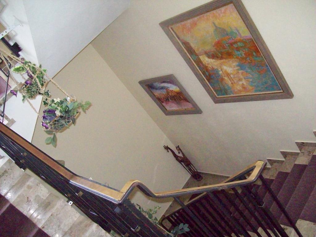 Hotel Pension Schweizerhof Лойташ Экстерьер фото
